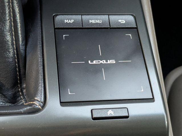 Photo of 2023 Atomic Silver Lexus GX 460