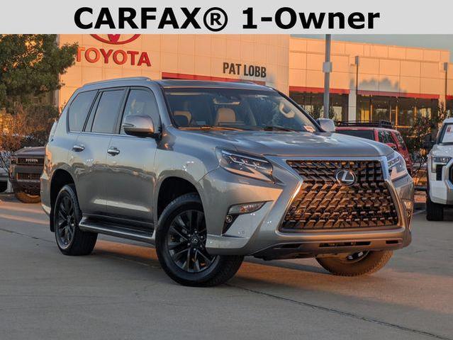 Photo of 2023 Atomic Silver Lexus GX 460