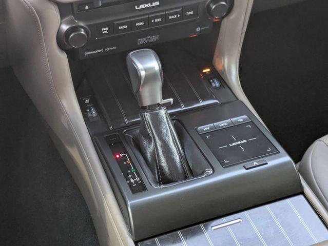 Photo of 2023 Atomic Silver Lexus GX 460