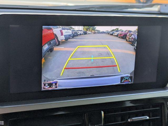 Photo of 2023 Atomic Silver Lexus GX 460