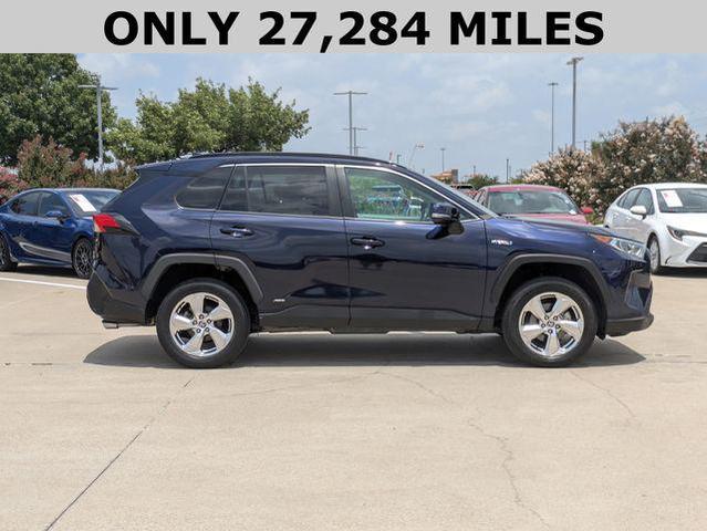 Photo of 2021 Blue Toyota RAV4 Hybrid