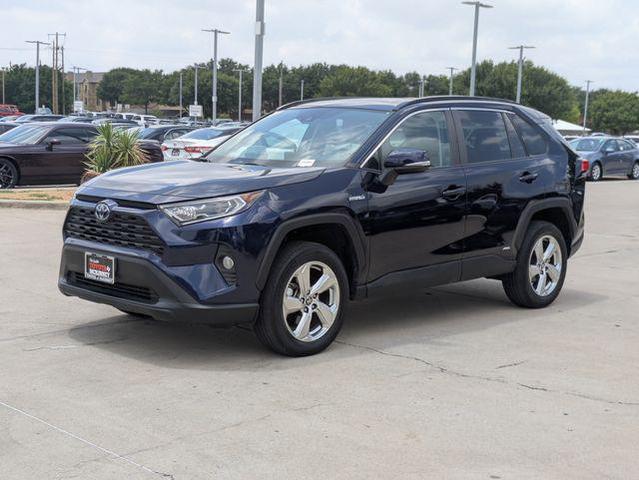 Photo of 2021 Blue Toyota RAV4 Hybrid