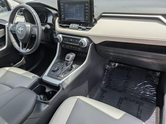 Photo of 2021 Blue Toyota RAV4 Hybrid