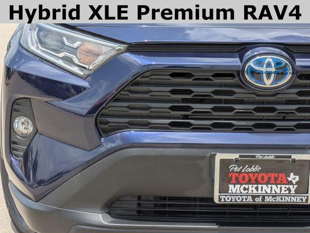 Photo of 2021 Blue Toyota RAV4 Hybrid