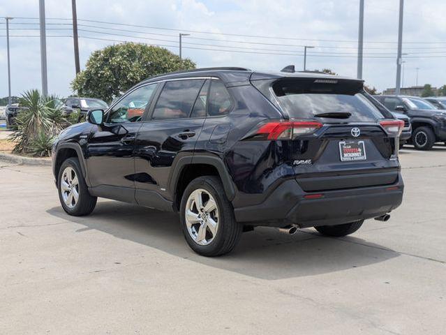 Photo of 2021 Blue Toyota RAV4 Hybrid