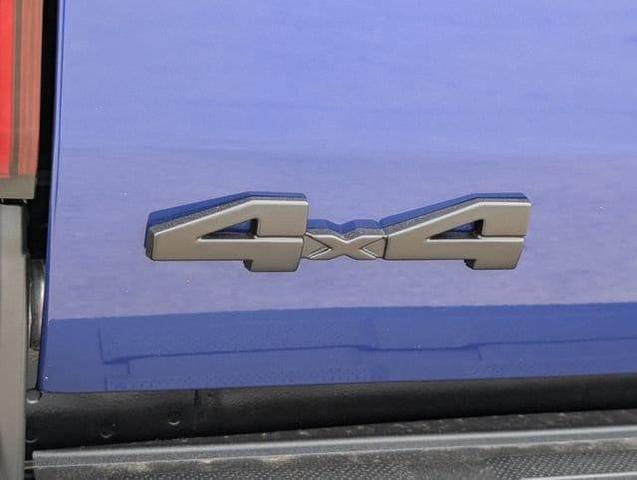 Photo of 2025 Blue Crush Metallic Toyota Tacoma