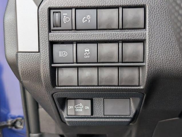 Photo of 2025 Blue Crush Metallic Toyota Tacoma