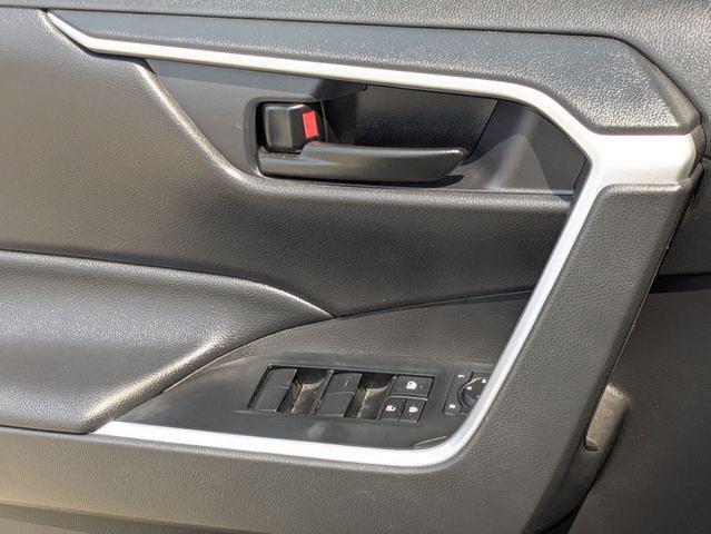 Photo of 2024 Ice Toyota RAV4