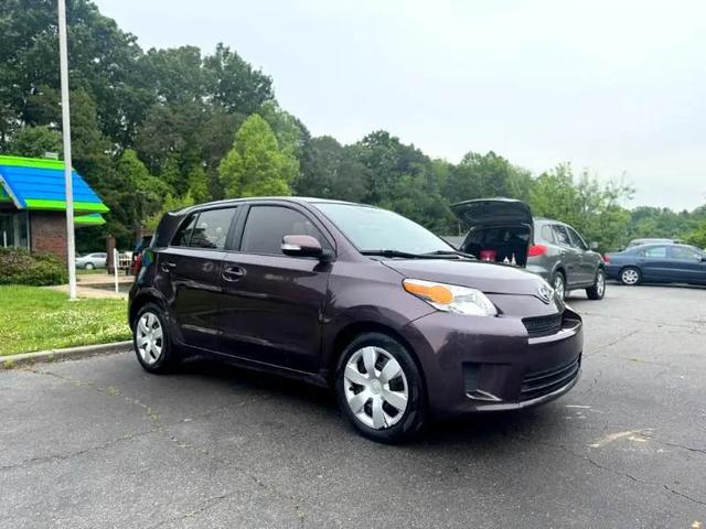 Photo of 2010 Burgundy Scion xD