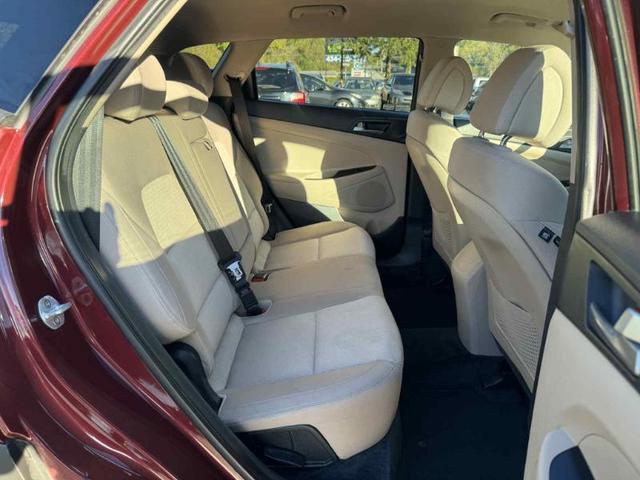 Photo of 2016 Ruby Wine Hyundai TUCSON