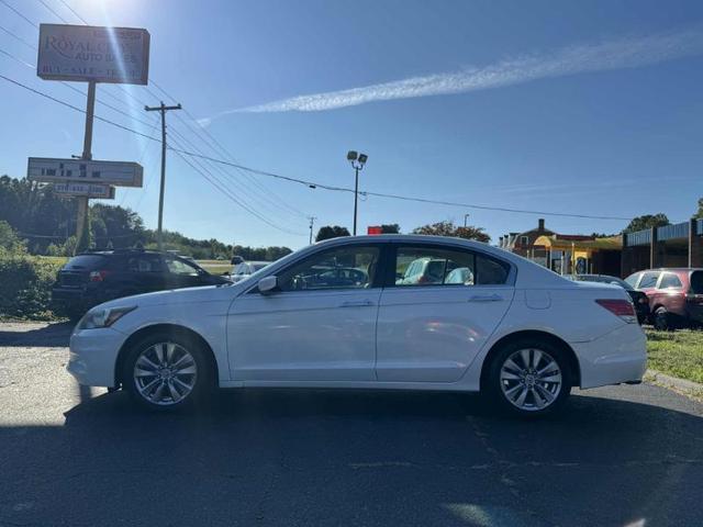 Photo of 2012 White Orchid Pearl Honda Accord