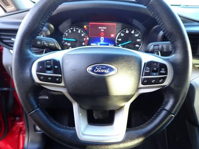 Photo of 2021 Rapid Red Metallic Tinted Clearcoat Ford Explorer