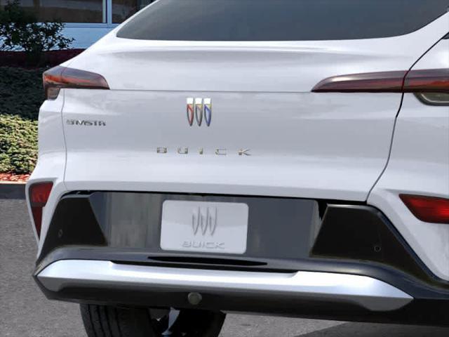 Photo of 2025 Summit White Buick Envista