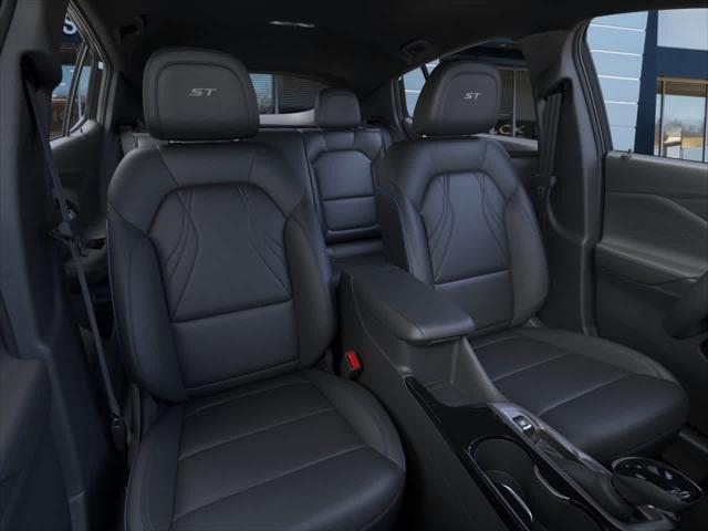 Photo of 2025 Summit White Buick Envista
