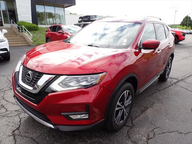 Photo of 2018 Scarlet Ember Nissan Rogue