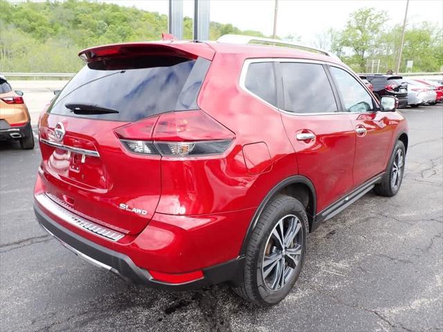 Photo of 2018 Scarlet Ember Nissan Rogue