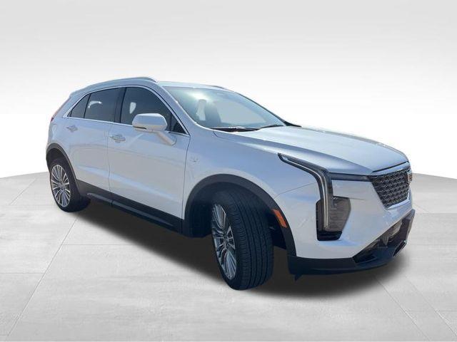 Photo of 2024 Crystal White Tri-Coat Cadillac XT4