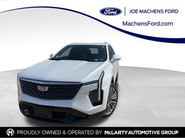 Photo of 2024 Crystal White Tri-Coat Cadillac XT4