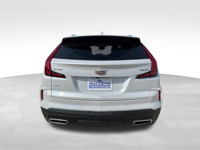 Photo of 2024 Crystal White Tri-Coat Cadillac XT4