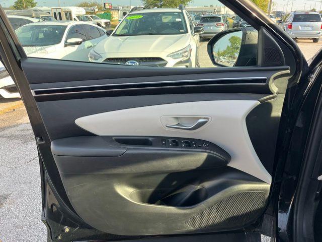 Photo of 2024 Black Pearl Hyundai TUCSON