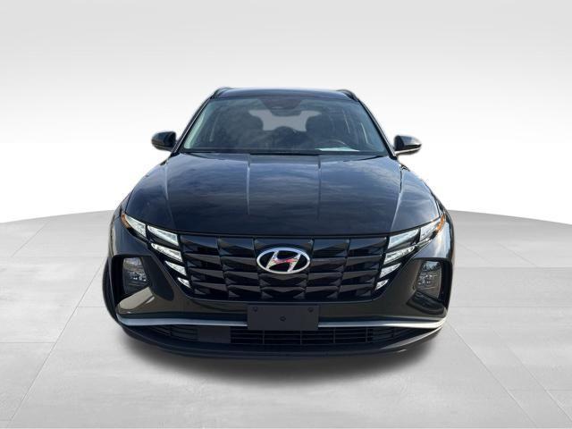 Photo of 2024 Black Pearl Hyundai TUCSON
