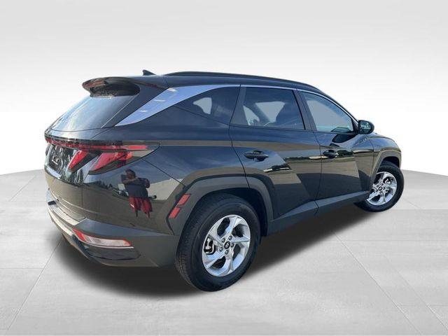 Photo of 2024 Black Pearl Hyundai TUCSON