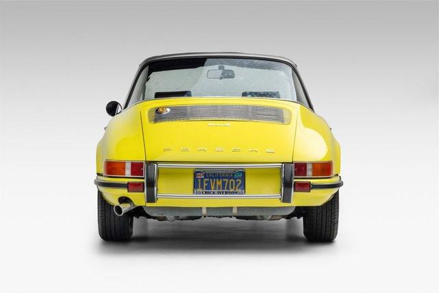 Photo of 1971 Light Yellow Porsche 911