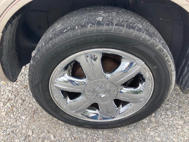 Photo of 2004 Pewter Chrysler PT Cruiser