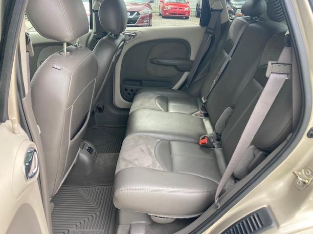 Photo of 2004 Pewter Chrysler PT Cruiser