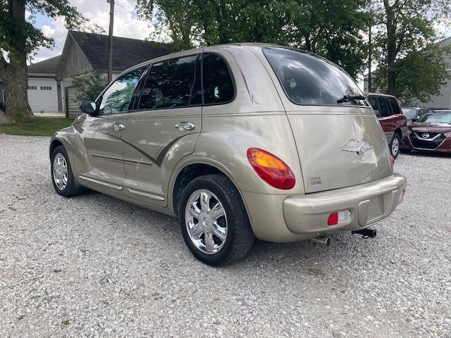 Photo of 2004 Pewter Chrysler PT Cruiser