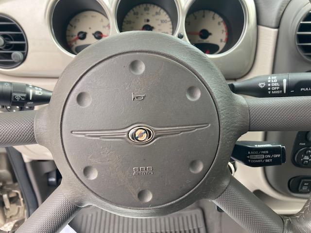 Photo of 2004 Pewter Chrysler PT Cruiser