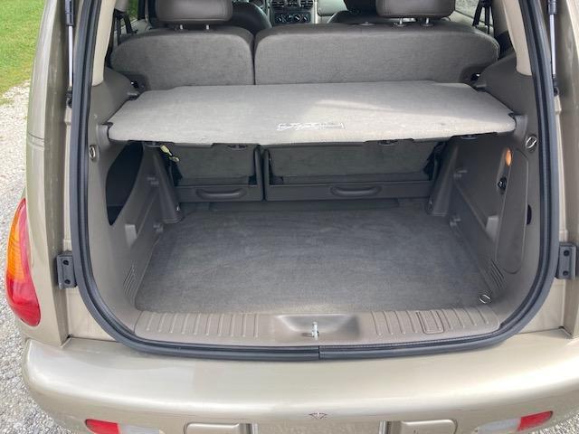 Photo of 2004 Pewter Chrysler PT Cruiser