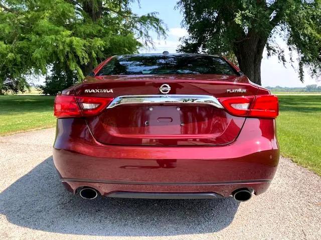 Photo of 2017 Maroon Nissan Maxima