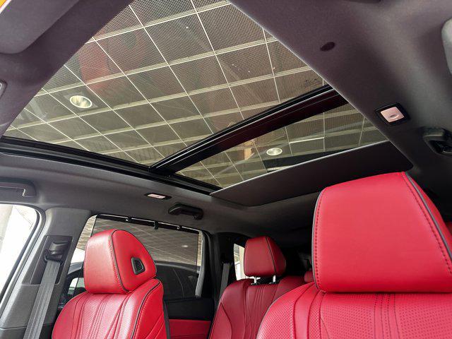 Photo of 2024 Liquid Carbon Metallic Acura MDX