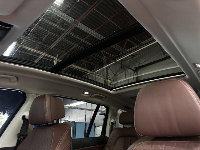 Photo of 2019 Arctic Gray Metallic BMW X7