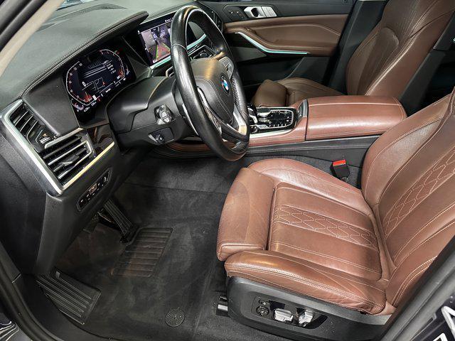 Photo of 2019 Arctic Gray Metallic BMW X7