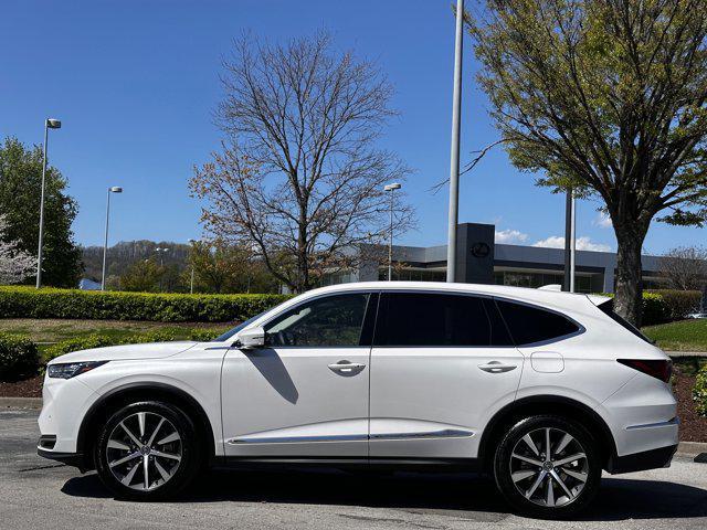 Photo of 2025 PLATINUM WHITE Acura MDX