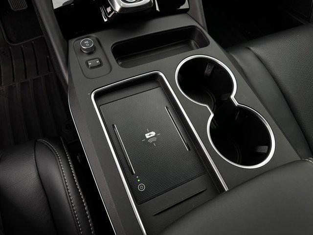 Photo of 2025 PLATINUM WHITE Acura MDX