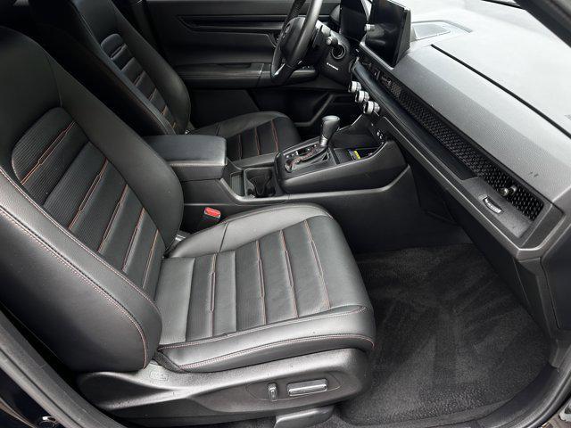 Photo of 2024 Crystal Black Pearl Honda CR-V Hybrid