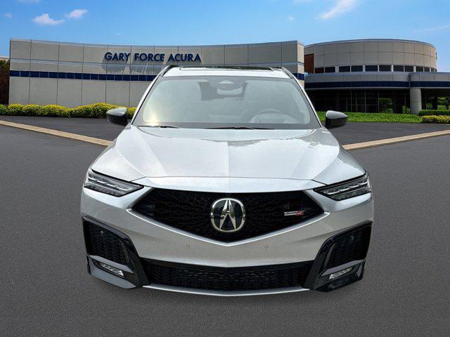 Photo of 2025 Lunar Silver Metallic Acura MDX