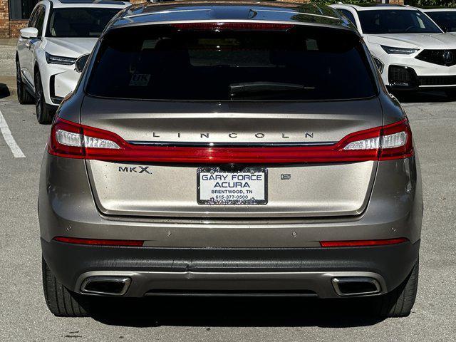 Photo of 2018 ICED MOCHA METALLIC Lincoln MKX