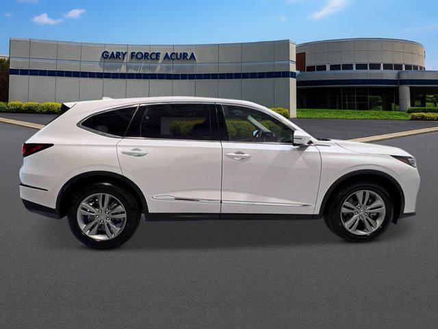 Photo of 2025 Platinum White Pearl Acura MDX
