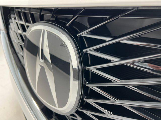Photo of 2025 Platinum White Pearl Acura MDX