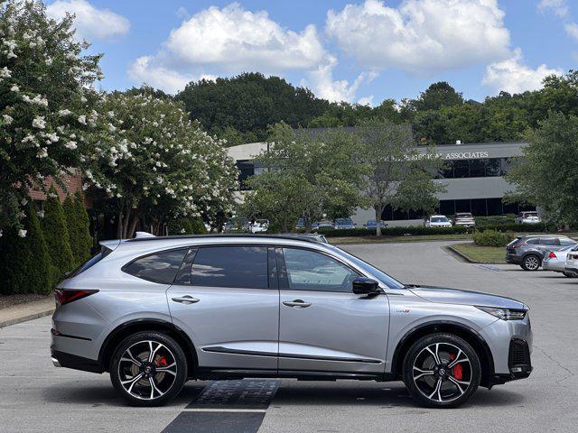 Photo of 2025 Lunar Silver Metallic Acura MDX