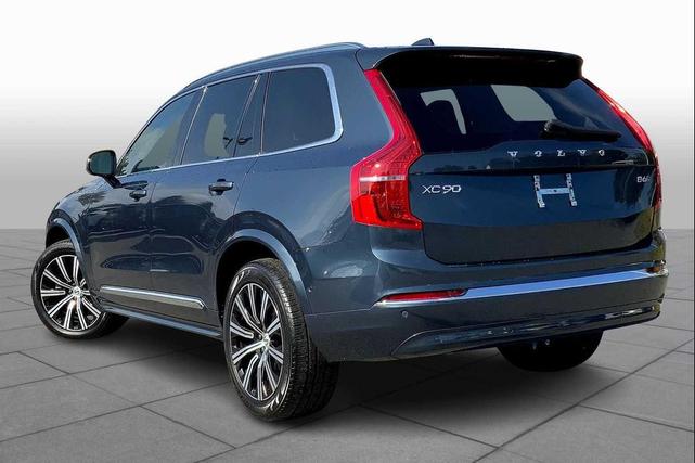 Photo of 2023 Denim Blue Metallic Volvo XC90