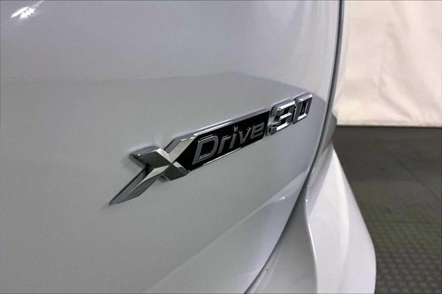 Photo of 2024 Alpine White BMW X3
