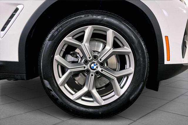 Photo of 2024 Alpine White BMW X3