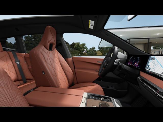 Photo of 2025 White BMW iX