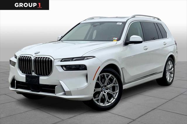 2023 BMW X7