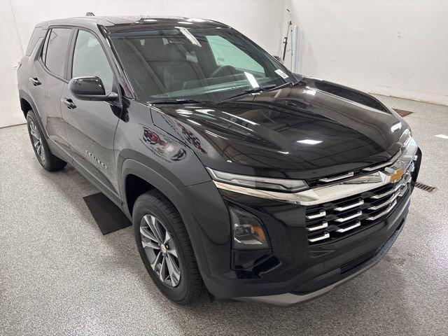 Photo of 2026 Mosaic Black Metallic Chevrolet Equinox